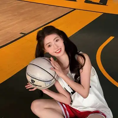 万诚亮